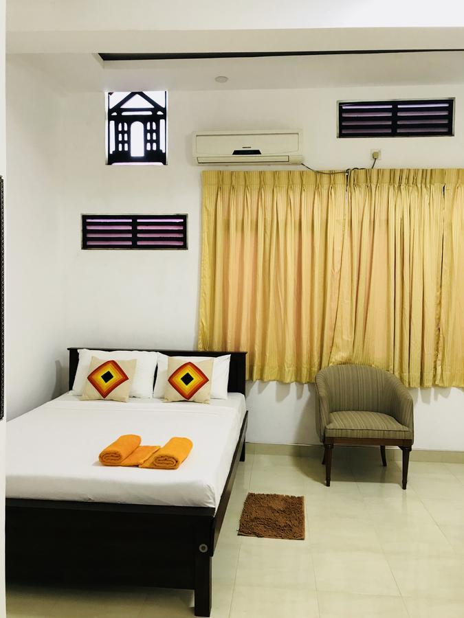Lake City Resort Anuradhapura Buitenkant foto