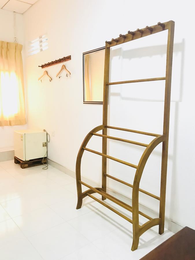 Lake City Resort Anuradhapura Buitenkant foto