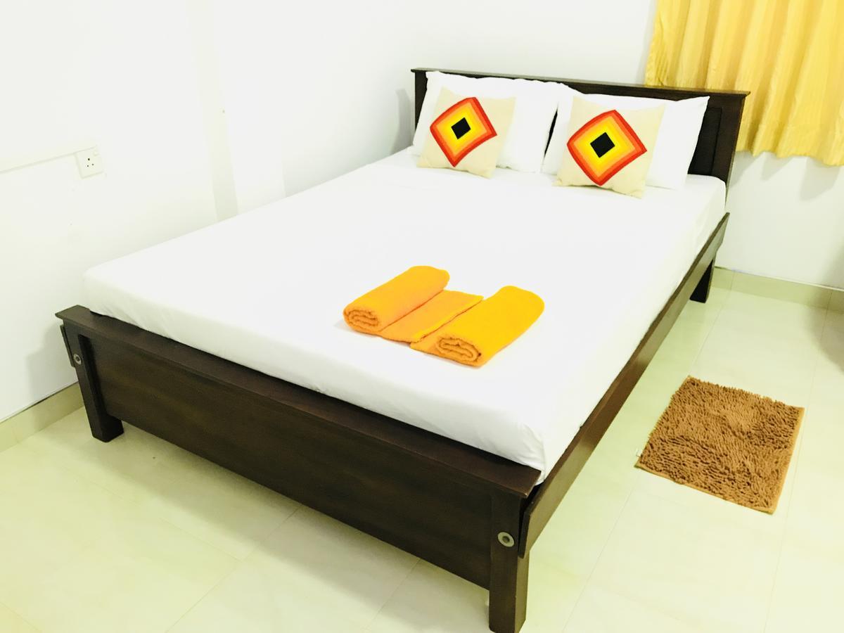 Lake City Resort Anuradhapura Buitenkant foto